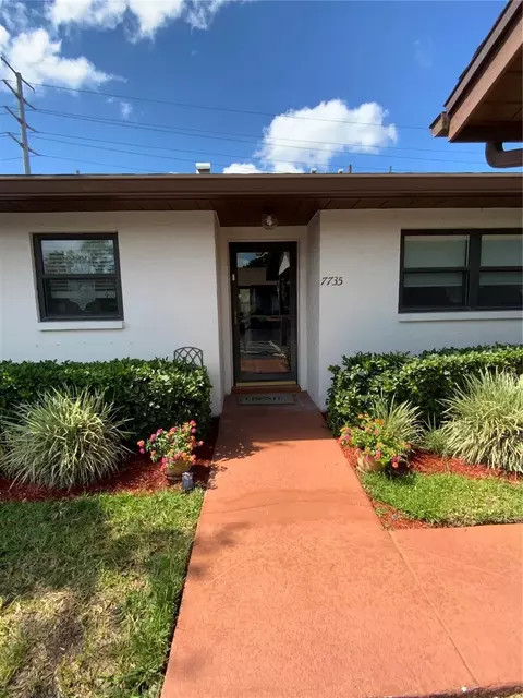 7735 Radcliffe Cir #101, Port Richey, FL 34668