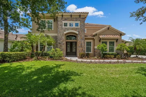 17416 Varona Pl, Lutz, FL 33548