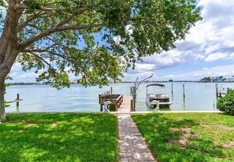 15525 Redington Dr, Redington Beach, FL 33708