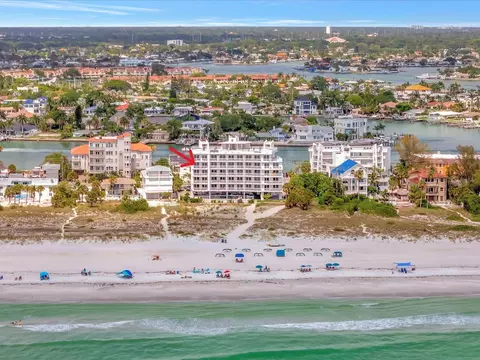 10116 Gulf Blvd #505W, Treasure Island, FL 33706