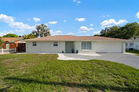 644 Flamingo Dr, Apollo Beach, FL 33572