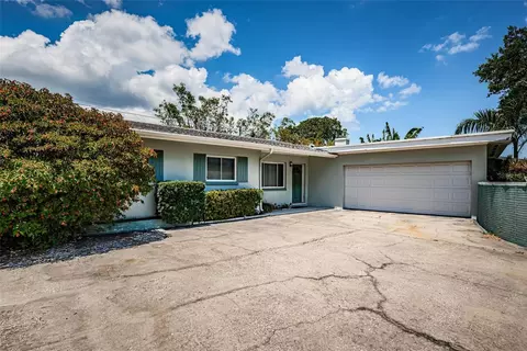 515 26th Ave SE, Saint Petersburg, FL 33705