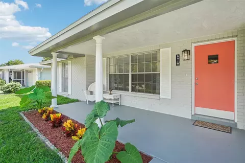 7718 Cherrytree Ln, New Port Richey, FL 34653