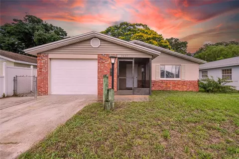 7041 64 St N, Pinellas Park, FL 33781