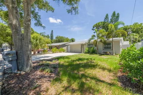7204 51st Ave N, Saint Petersburg, FL 33709