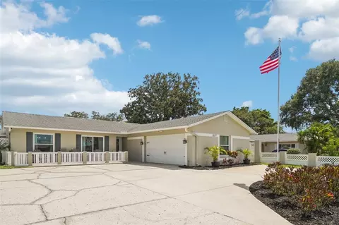 1857 Union St, Clearwater, FL 33763