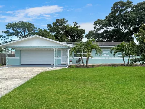 5289 30th Ave N, Saint Petersburg, FL 33710