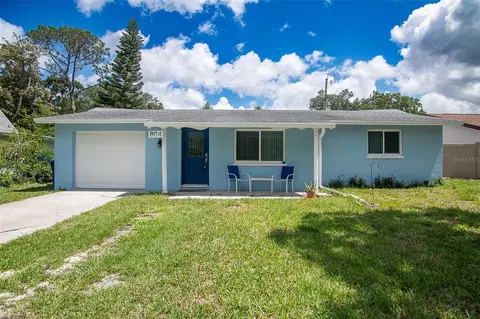 804 St Catherine Dr N, Dunedin, FL 34698