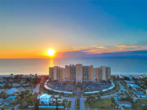 880 Mandalay Ave #N313, Clearwater Beach, FL 33767