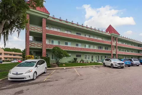 2358 Ecuadorian Way #52, Clearwater, FL 33763