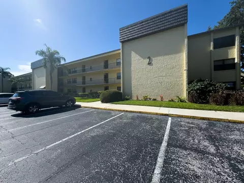 14130 Rosemary Ln #2306, Largo, FL 33774
