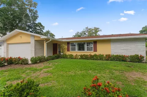 107 15th St, Palm Harbor, FL 34683