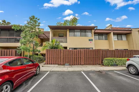 796 Village Lake Ter N #204, Saint Petersburg, FL 33716