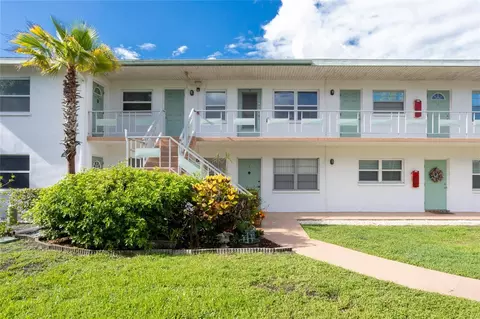5925 18th St N #19, Saint Petersburg, FL 33714