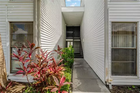 654 Haven Pl #654, Tarpon Springs, FL 34689