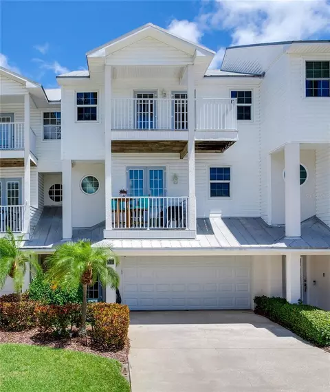 21 Bath Club Cir, North Redington Beach, FL 33708