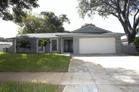 8120 Norwood Rd, Seminole, FL 33777