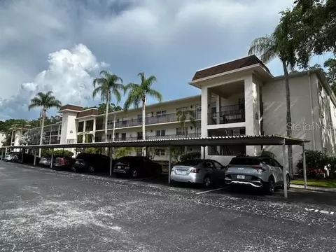 831 Maple Ct #208, Dunedin, FL 34698