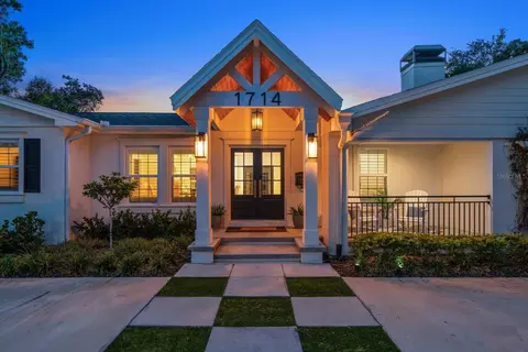 1714 Magnolia Rd, Belleair, FL 33756