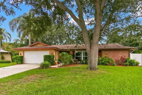 2674 Red Oak Ct, Clearwater, FL 33761