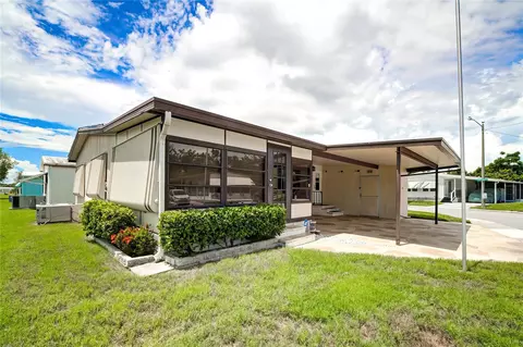 3420 Chatford Dr, Holiday, FL 34690