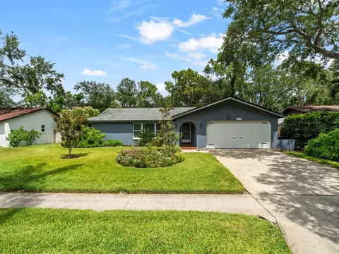 7927 17th St N, Saint Petersburg, FL 33702