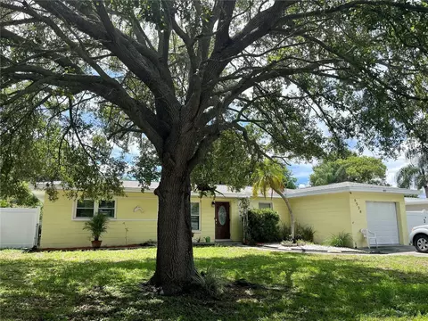 6538 19th Way N, Saint Petersburg, FL 33702