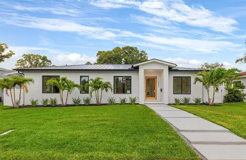 5251 10th Ave N, Saint Petersburg, FL 33710