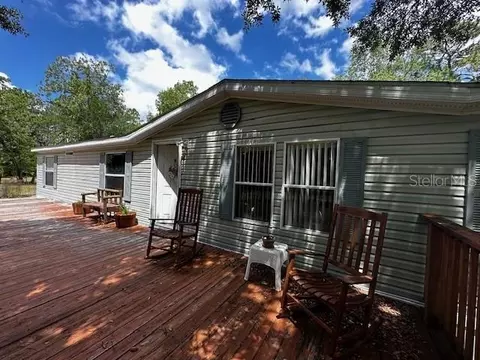 2457 E Hayes St, Inverness, FL 34453