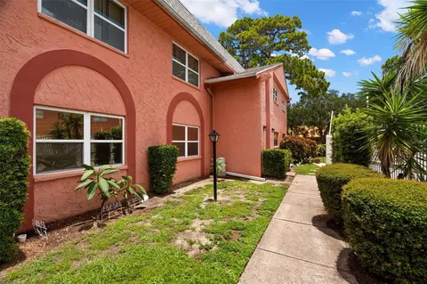 620 62nd Ave N #1211, Saint Petersburg, FL 33702