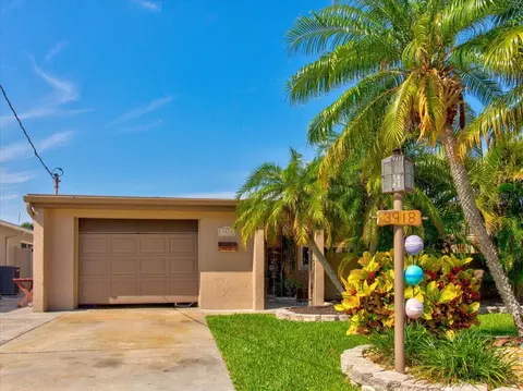 3918 Floramar Ter, New Port Richey, FL 34652