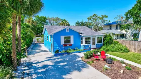 312 42 Ave S, Saint Petersburg, FL 33705