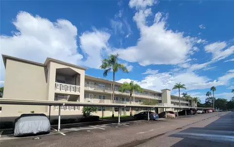 970 Virginia St #301, Dunedin, FL 34698