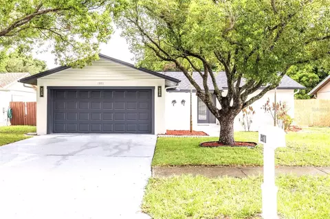 1971 Barrington Dr N, Clearwater, FL 33763