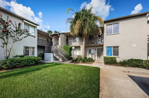 2319 Lake Heather Heights Ct, Dunedin, FL 34698