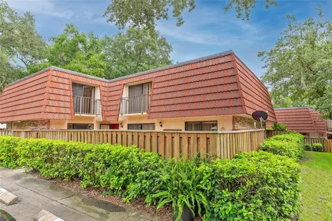 707 1st Ct, Palm Harbor, FL 34684