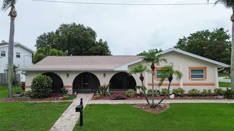 14280 82nd Ave, Seminole, FL 33776