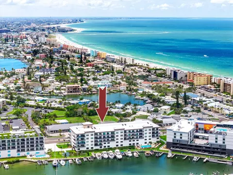 300 150th Ave #303, Madeira Beach, FL 33708