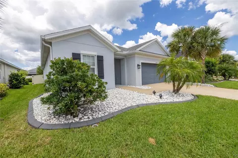 10437 Macfarlane Pl, Palmetto, FL 34221