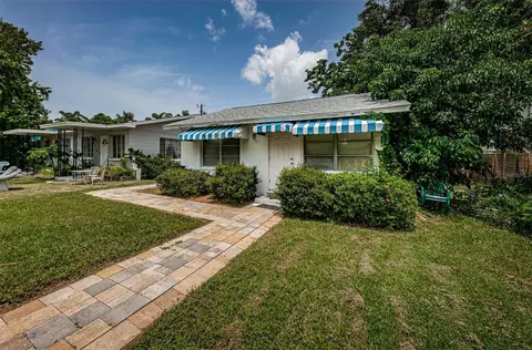 2820 57th St S, Gulfport, FL 33707
