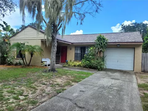 1330 14th St, Palm Harbor, FL 34683