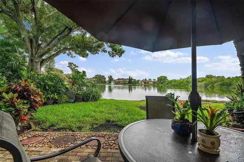 735 S Village Dr N #102, Saint Petersburg, FL 33716
