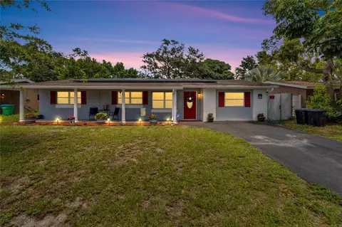 10837 109th St N, Seminole, FL 33778