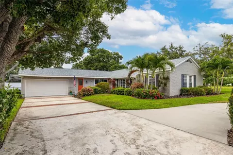 1189 Burke Ave, Dunedin, FL 34698