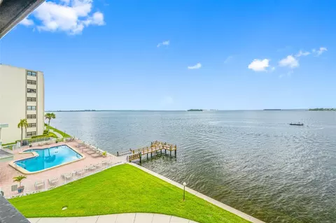 300 Woodette Dr #404B, Dunedin, FL 34698