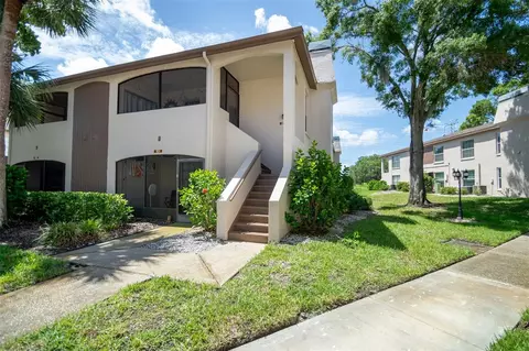 2981 Bonaventure Cir #201, Palm Harbor, FL 34684