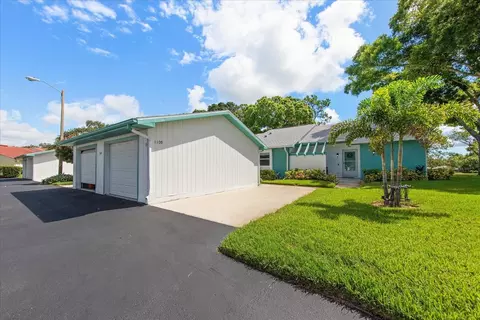 1109 Tartan Dr #D, Palm Harbor, FL 34684