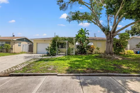 5841 41st Ave N, Saint Petersburg, FL 33709