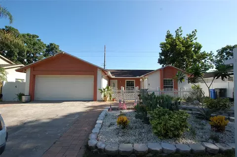 7007 Summerbridge Dr, Tampa, FL 33634