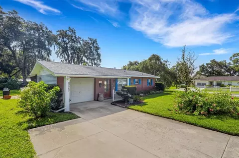 37757 Hart Cir, Zephyrhills, FL 33542